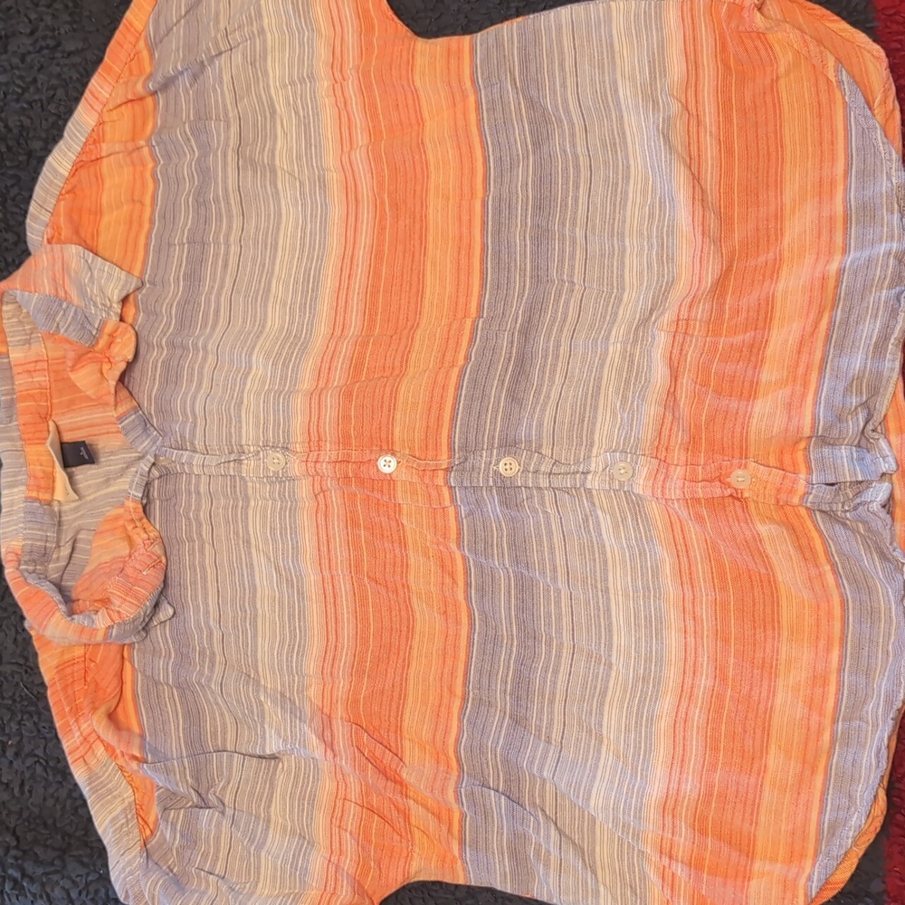 Universal Thread Button Down Blouse - Picture 2 of 6
